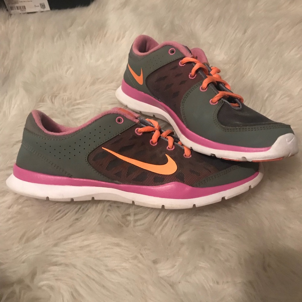 Nike shoes